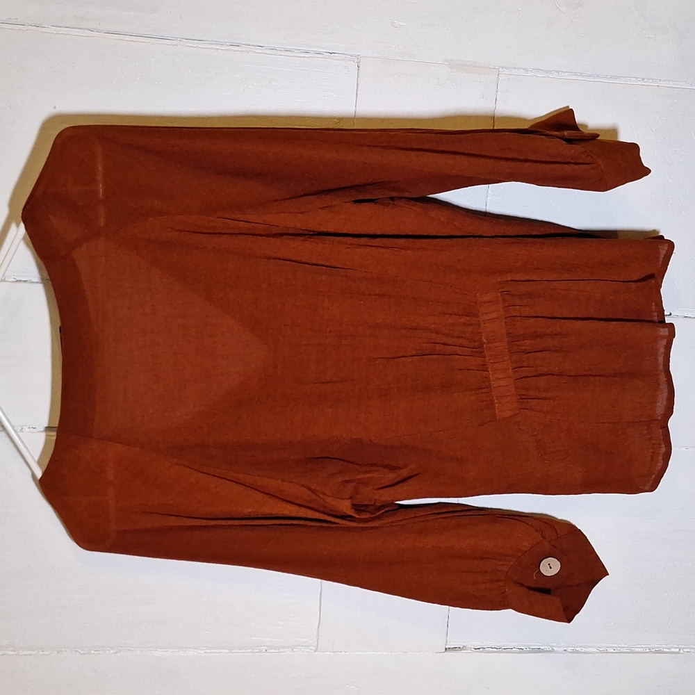 Rust button down blouse - Picture 3 of 4